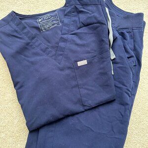 FIGS set: Navy Single pocket Top and Zamara Joggers Size SMALL